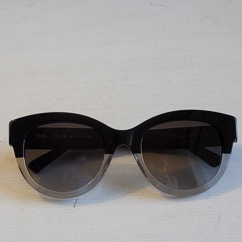 $89 NWT MCM Brown Butterfly Ladies Sunglasses - Picture 2 of 8